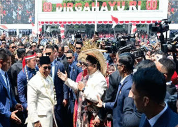 Tarian Pacu Jalur Meriahkan HUT ke-80 RI di Istana, Prabowo Ikut Bergoyang