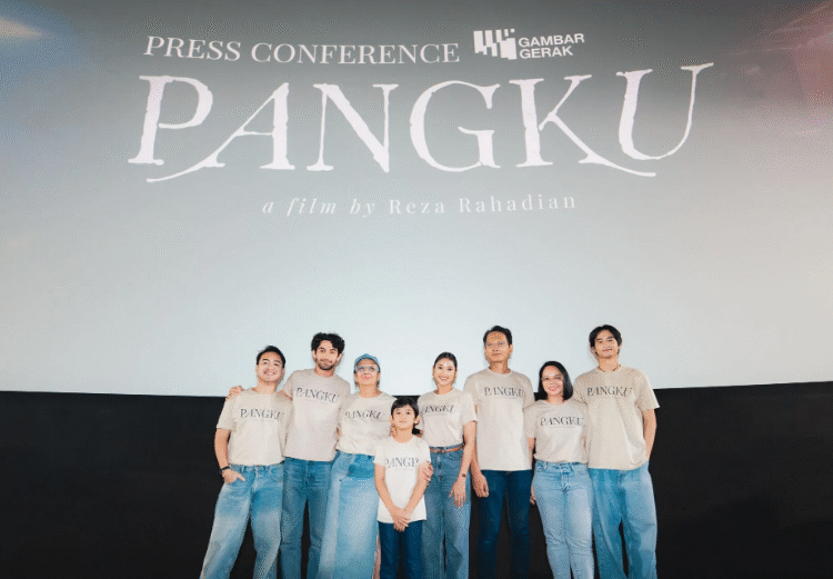 Reza Rahadian Debut Sebagai Sutradara Lewat Film Pangku