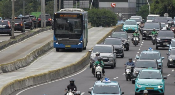 Transjakarta Evaluasi SOP Usai Insiden Penanganan Tunawisma