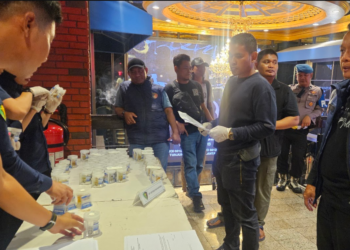 Ditresnarkoba Polda Jatim Razia Tempat Hiburan Malam Surabaya, 20 Pengunjung Positif Narkoba #ReserseBekerja